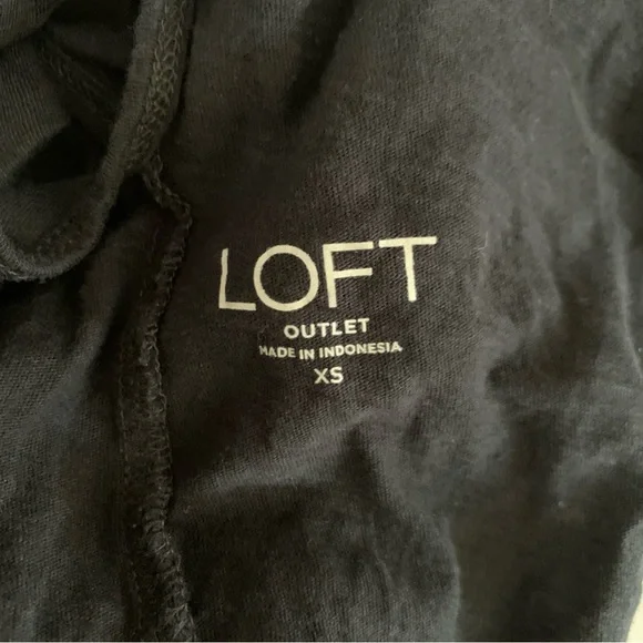 Ann Taylor Loft Sleeveless Black Tank Top Size XS - Picture 6 of 7